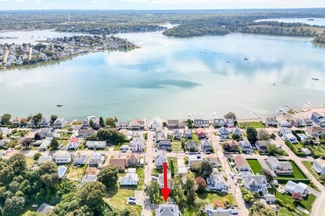 15 2nd St, Hull, MA 02045