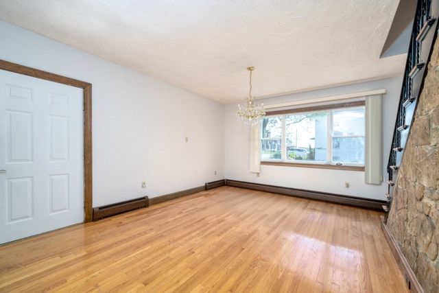 15 2nd St, Hull, MA 02045