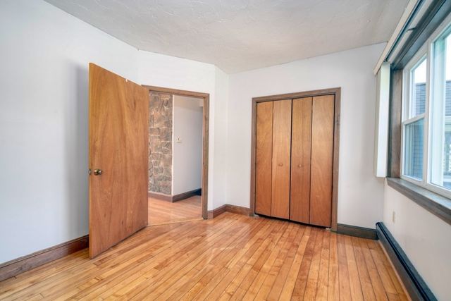 15 2nd St, Hull, MA 02045