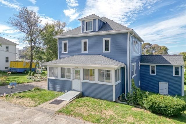 15 2nd St, Hull, MA 02045