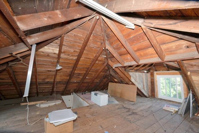 15 2nd St, Hull, MA 02045