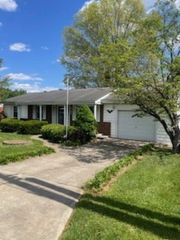 213 Nedra Drive, Barboursville, WV 25504
