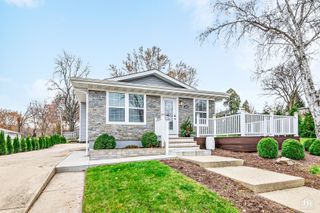 502 Plum Street, Lake In The Hills, IL 60156