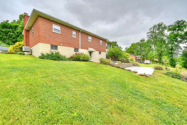 21 Sidney Drive, Independence, KY 41051