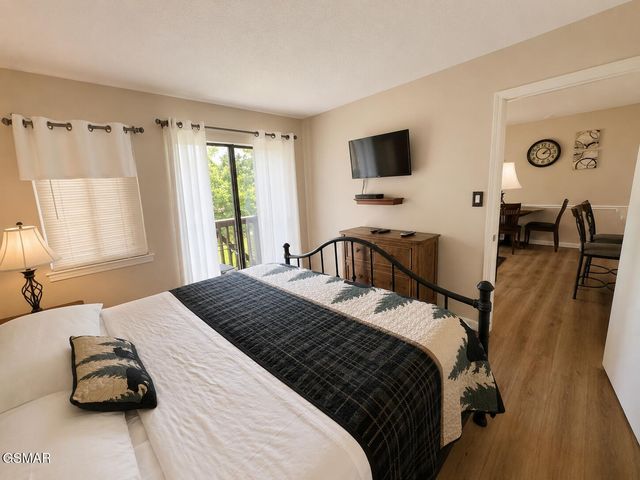 1380 Ski View Drive, Gatlinburg, TN 37738