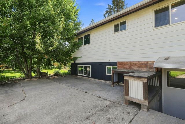 11921 E 31st Ave, Spokane, WA 99206