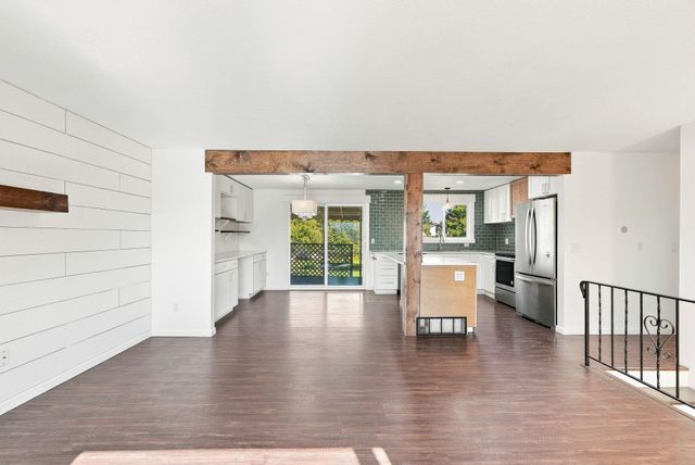 11921 E 31st Ave, Spokane, WA 99206