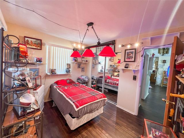 8535 108TH STREET, Seminole, FL 33772