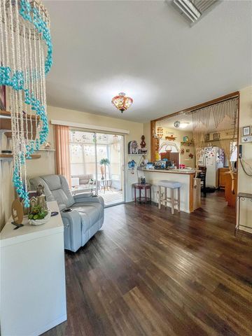 8535 108TH STREET, Seminole, FL 33772