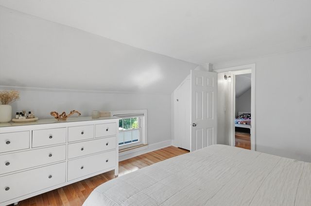 31 Houghton Street, Woburn, MA 01801