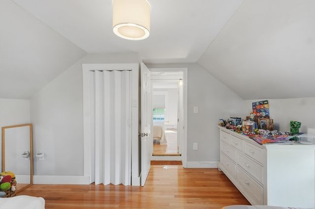31 Houghton Street, Woburn, MA 01801