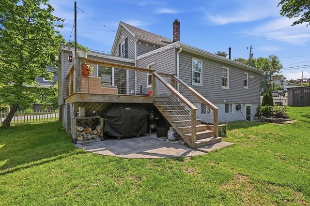 31 Houghton Street, Woburn, MA 01801