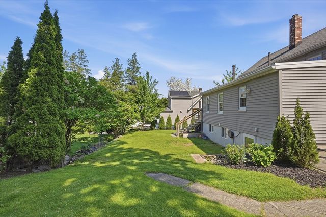 31 Houghton Street, Woburn, MA 01801