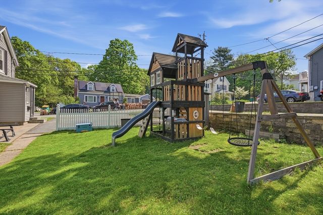 31 Houghton Street, Woburn, MA 01801