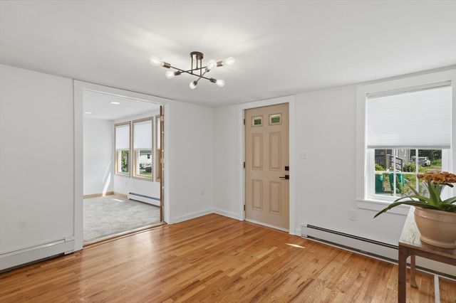 31 Houghton Street, Woburn, MA 01801