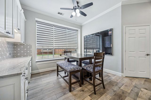 138 Creekside Drive, Murphy, TX 75094