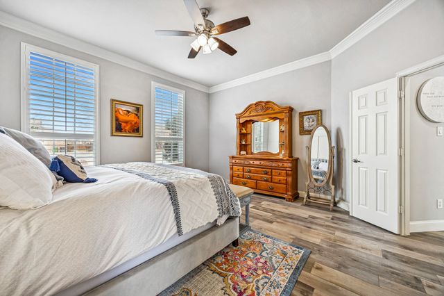 138 Creekside Drive, Murphy, TX 75094