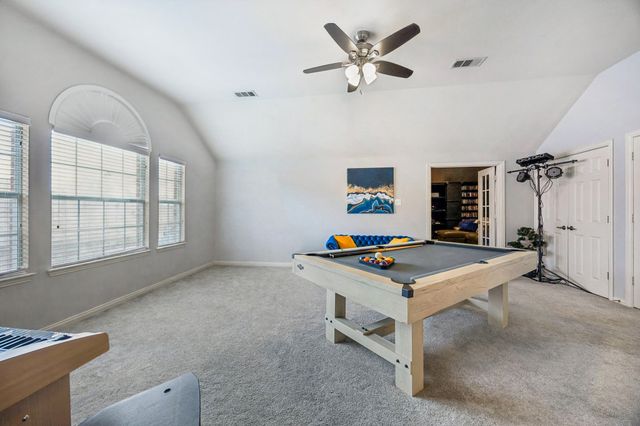 138 Creekside Drive, Murphy, TX 75094