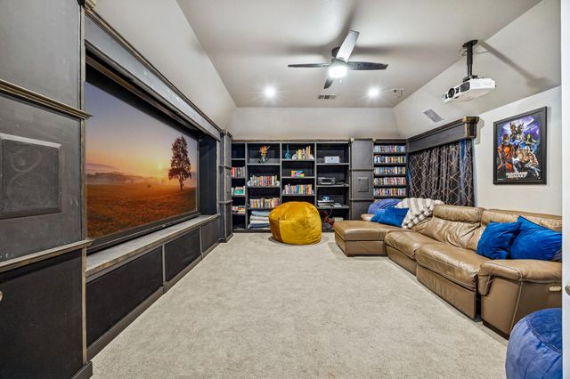 138 Creekside Drive, Murphy, TX 75094