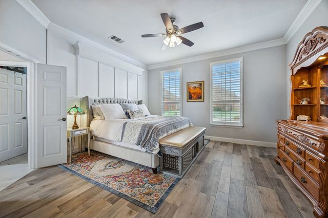 138 Creekside Drive, Murphy, TX 75094