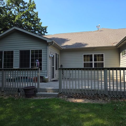 2061 Vale Park Road, Valparaiso, IN 46385