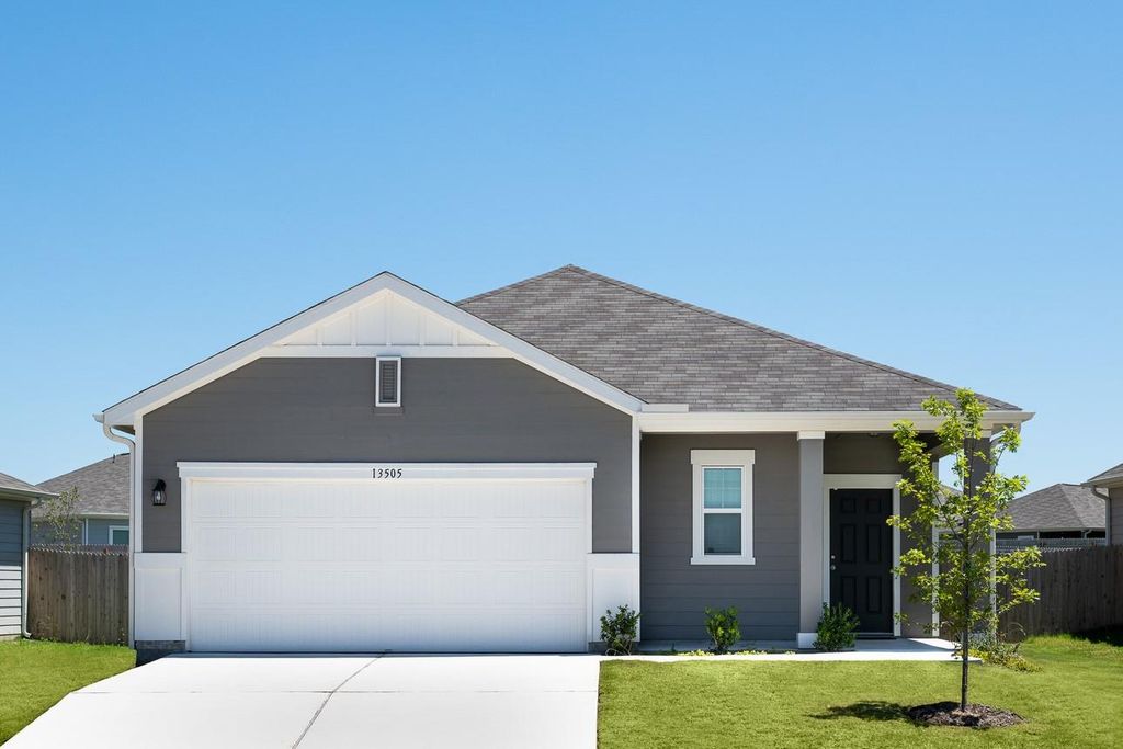 223 Flagstone Drive, Liberty, TX 77575