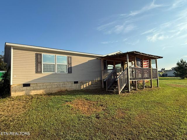226 Hill Loop, Madisonville, TN 37354