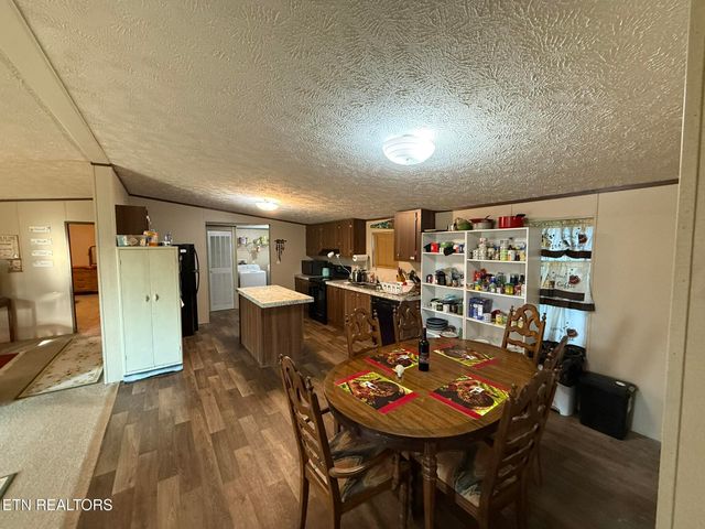 226 Hill Loop, Madisonville, TN 37354