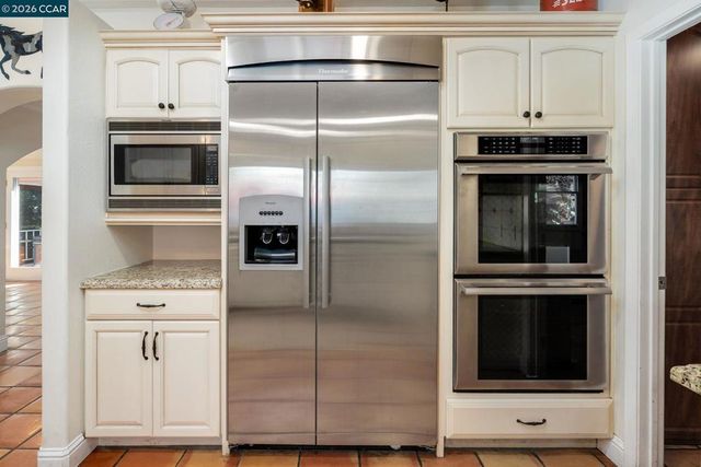 7151 Johnston Rd, Pleasanton, CA 94588