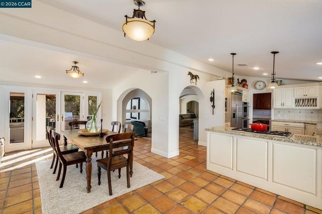 7151 Johnston Rd, Pleasanton, CA 94588