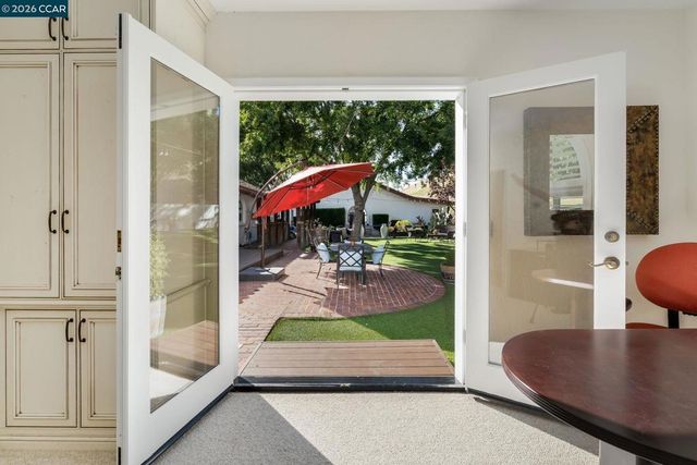 7151 Johnston Rd, Pleasanton, CA 94588