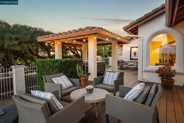 7151 Johnston Rd, Pleasanton, CA 94588