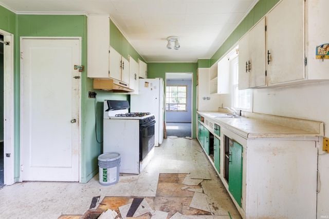 728 sherwood Terrace, Fort Wayne, IN 46806