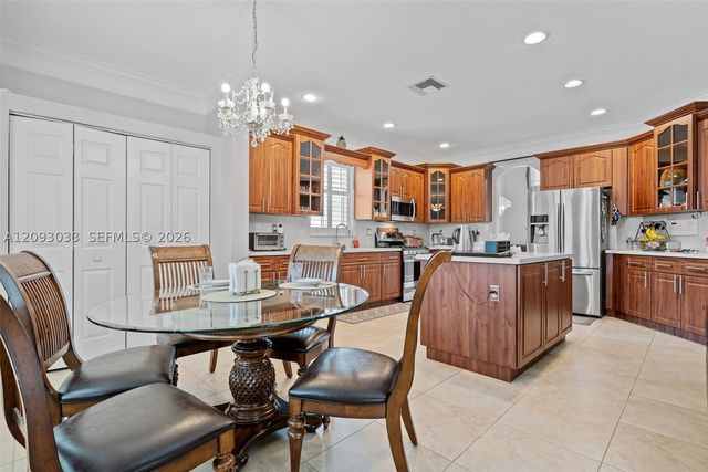 12724 NW 18th Ct, Pembroke Pines, FL 33028