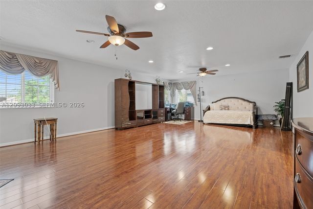12724 NW 18th Ct, Pembroke Pines, FL 33028