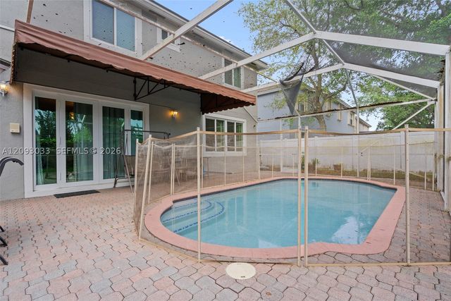 12724 NW 18th Ct, Pembroke Pines, FL 33028