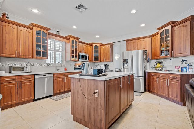 12724 NW 18th Ct, Pembroke Pines, FL 33028