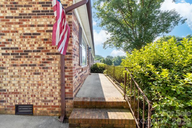 3424 Autumn Drive, Gastonia, NC 28056