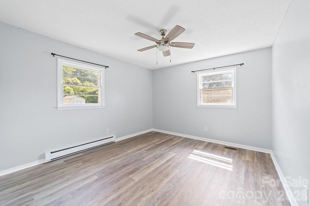 3424 Autumn Drive, Gastonia, NC 28056