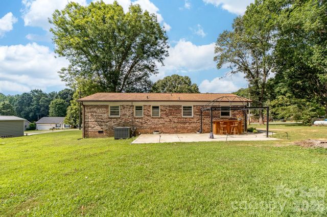 3424 Autumn Drive, Gastonia, NC 28056