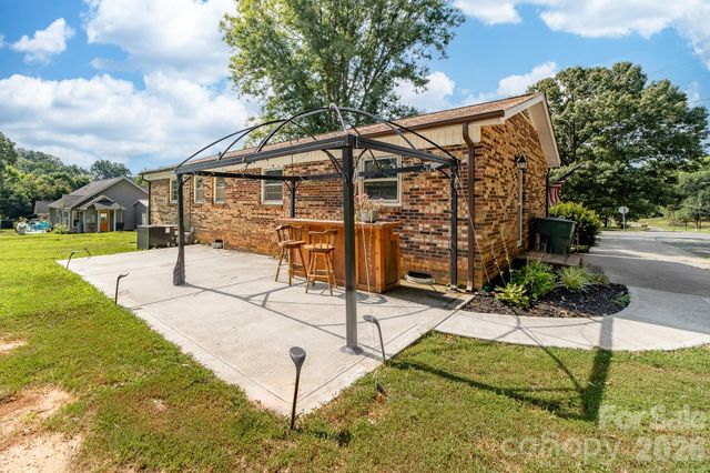 3424 Autumn Drive, Gastonia, NC 28056