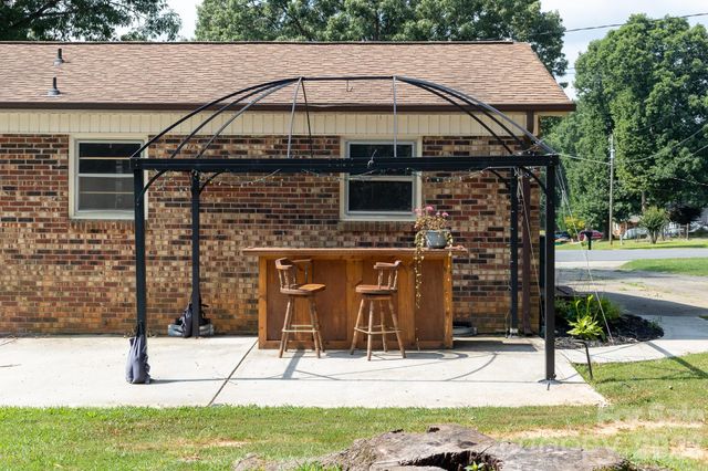 3424 Autumn Drive, Gastonia, NC 28056