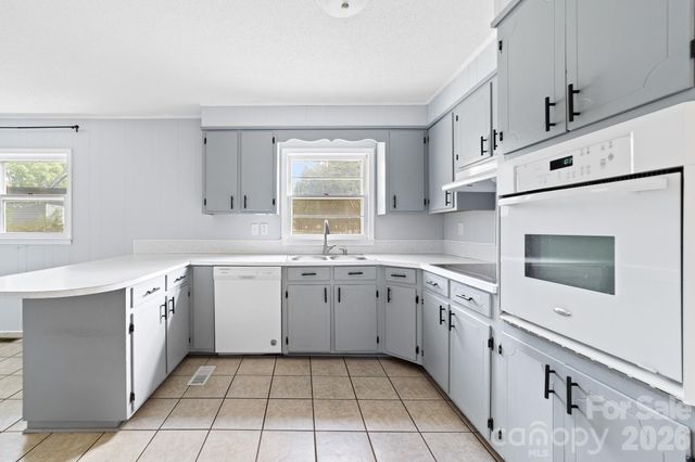 3424 Autumn Drive, Gastonia, NC 28056