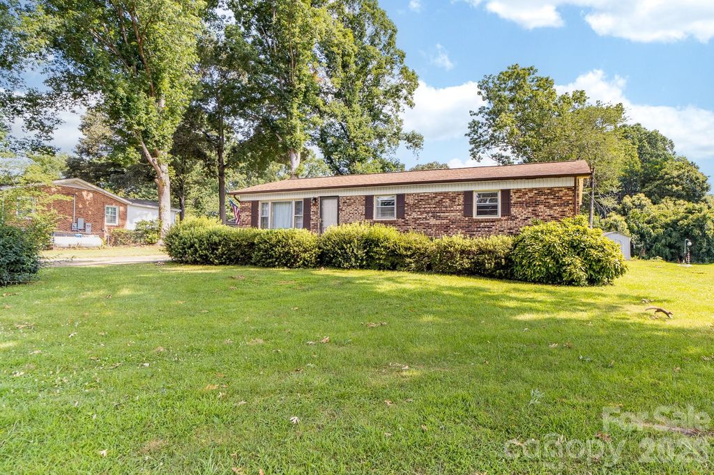 3424 Autumn Drive, Gastonia, NC 28056