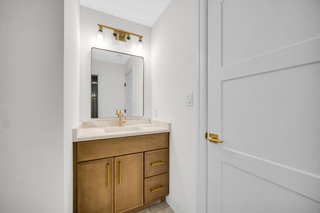 7382 Brookhaven Drive, Crown Point, IN 46307