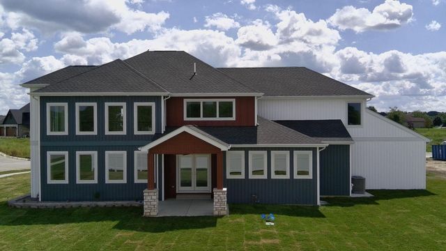 7382 Brookhaven Drive, Crown Point, IN 46307