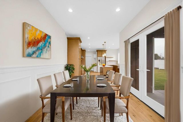 7382 Brookhaven Drive, Crown Point, IN 46307