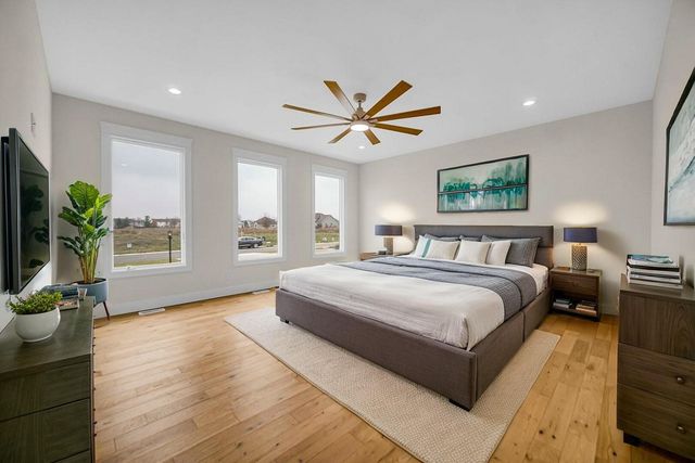 7382 Brookhaven Drive, Crown Point, IN 46307