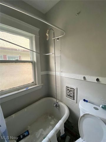 639 E 124th Street, Cleveland, OH 44108