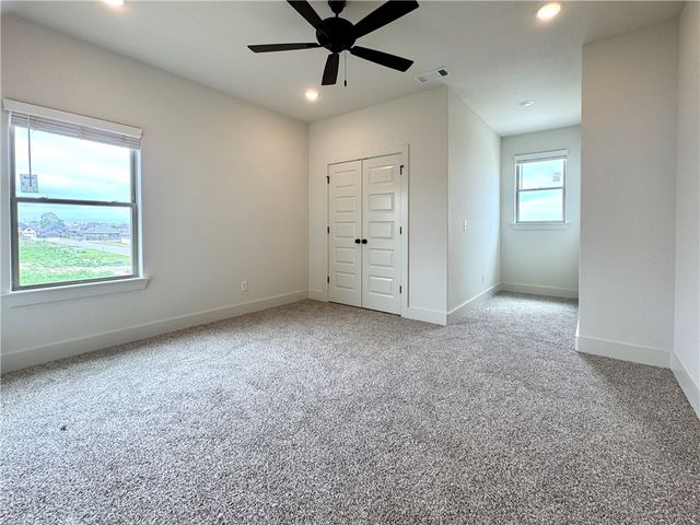 3102 SW Rosemont Avenue, Bentonville, AR 72713